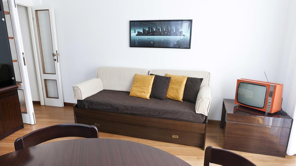 Apartamento Italianway-Piazza Firenze Milán Exterior foto